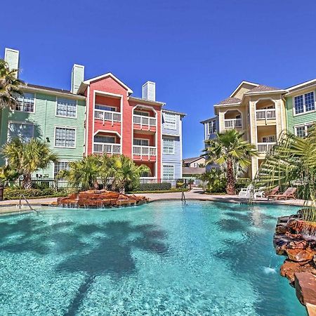 Colorful Galveston Retreat Steps From Beach And Pool Exterior photo